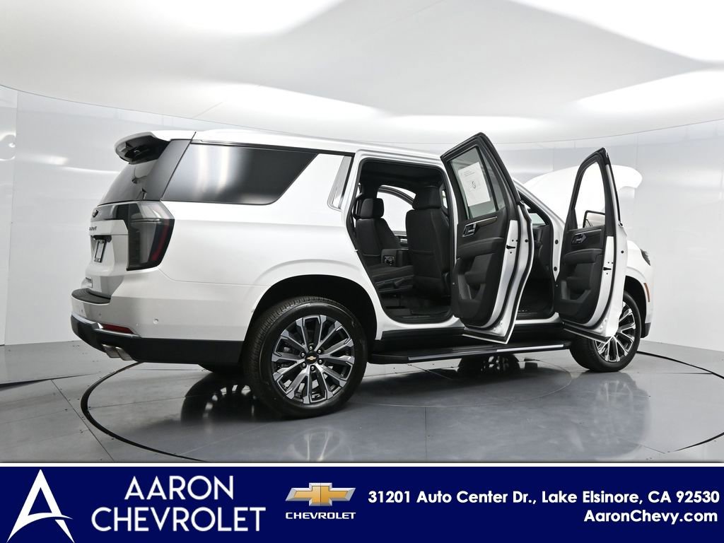 2025 Chevrolet Tahoe High Country photo 4