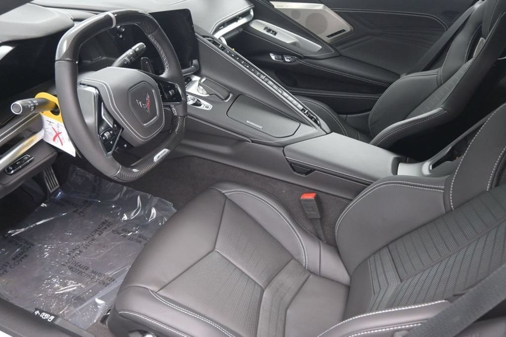 2025 Chevrolet Corvette 3LZ - Photo 19
