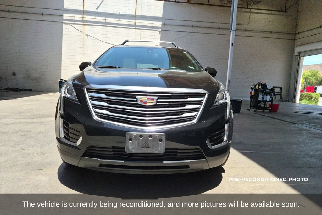 Used 2019 Cadillac XT5 Base with VIN 1GYKNARS5KZ103038 for sale in Lake Elsinore, CA