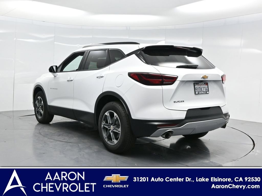 2025 Chevrolet Blazer LT w/2LT photo 4