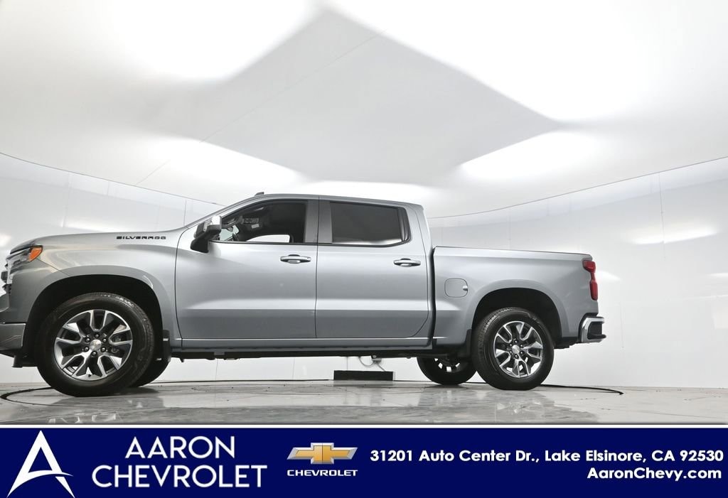 2025 Chevrolet Silverado 1500 LT w/1LT photo 5