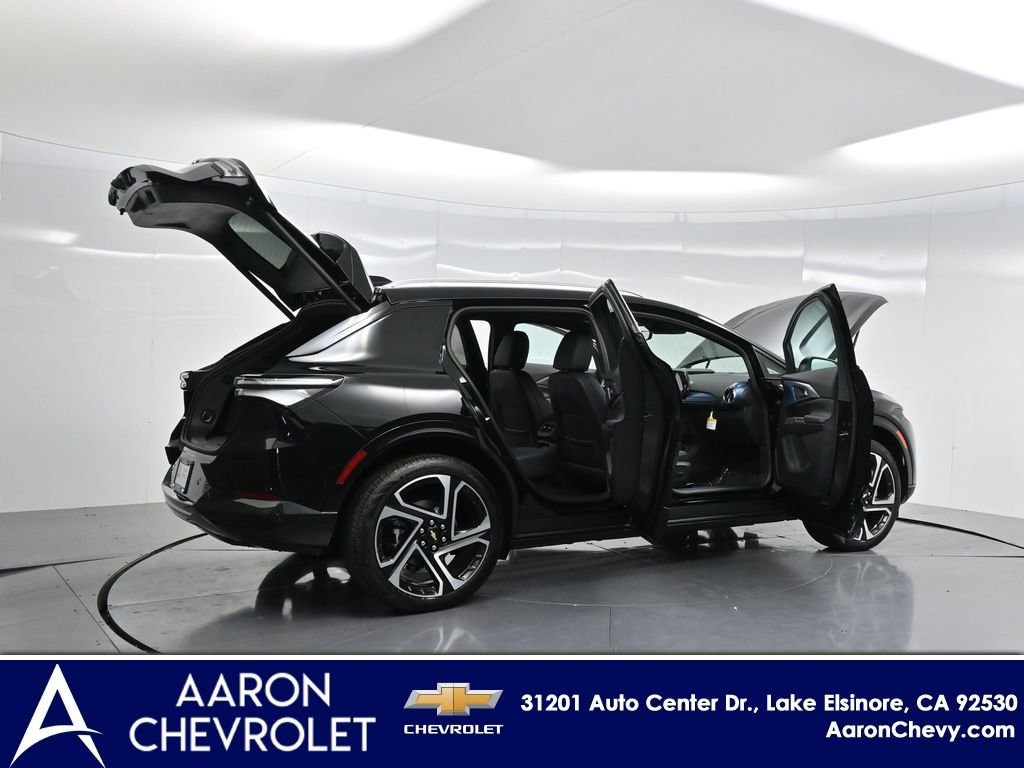 New 2025 Chevrolet Equinox EV LT SUV