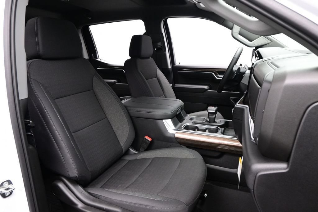 2026 Chevrolet Silverado 1500 RST - Photo 11