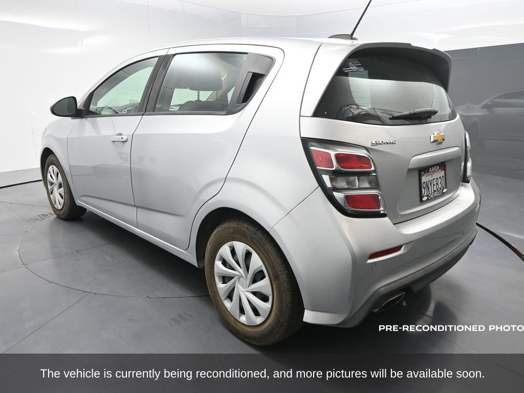 2020 Chevrolet Sonic LT photo 3
