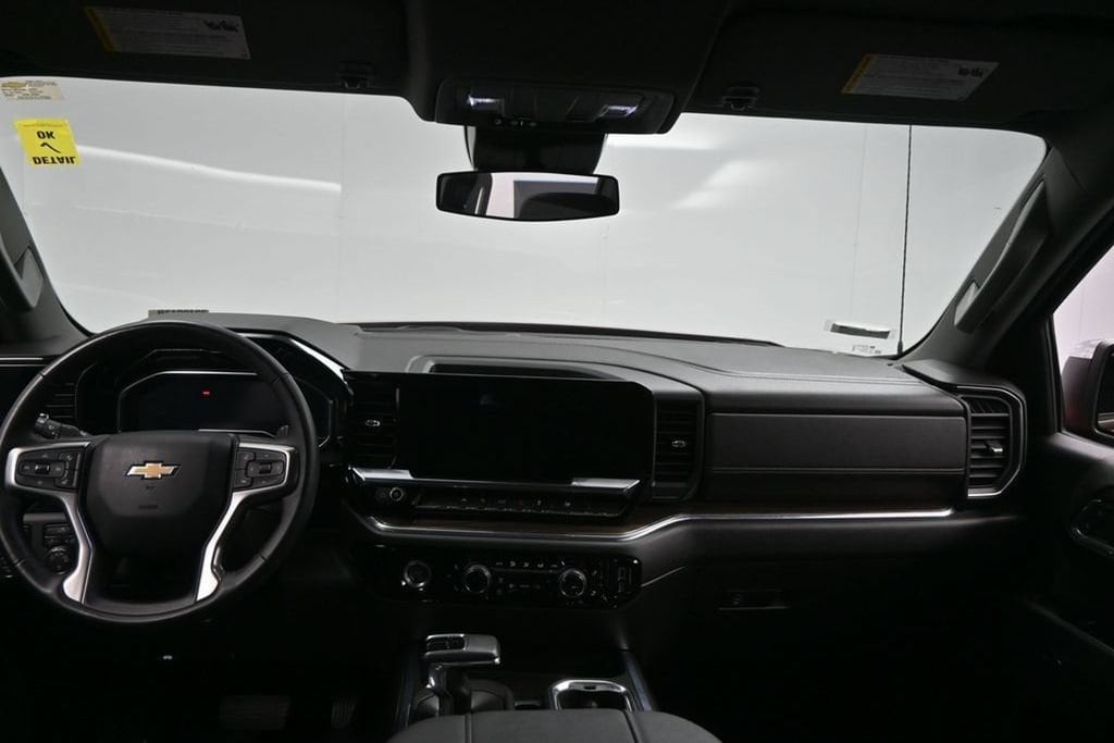 2024 Chevrolet Silverado 1500 LT - Photo 24