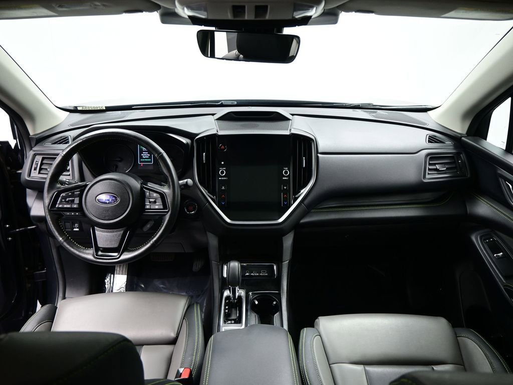 2023 Subaru Ascent Onyx Edition Limited 7-Passenger photo 3