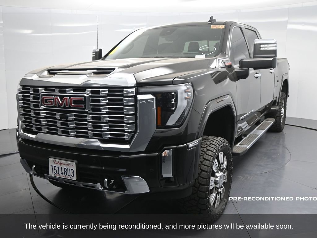 2024 Gmc Sierra 2500 HD Denali photo 2