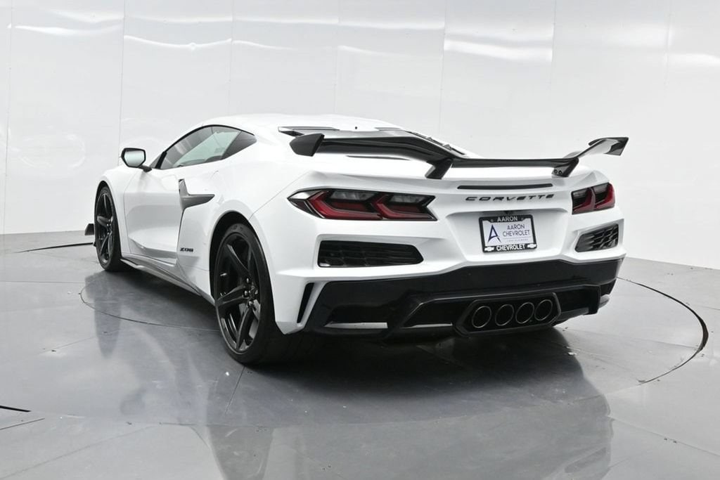 2025 Chevrolet Corvette 3LZ - Photo 5