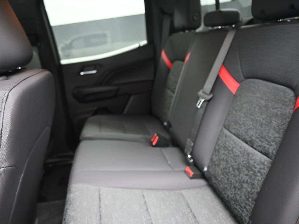 2025 Chevrolet Colorado Z71 - Photo 20