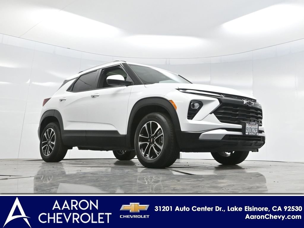 New 2025 Chevrolet Trailblazer LT SUV