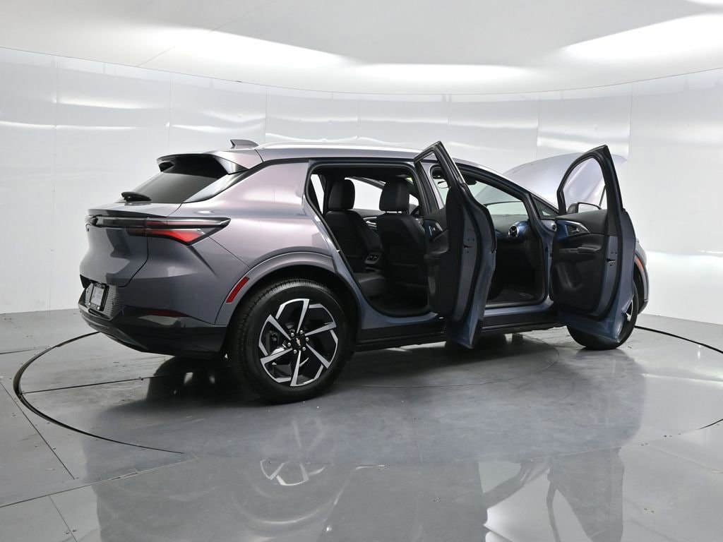 Used 2025 Chevrolet Equinox EV LT SUV