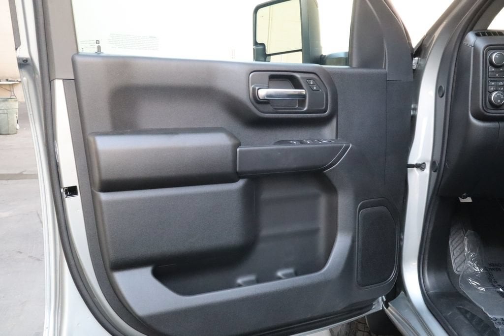 2026 Chevrolet Silverado 2500 HD Custom - Photo 13