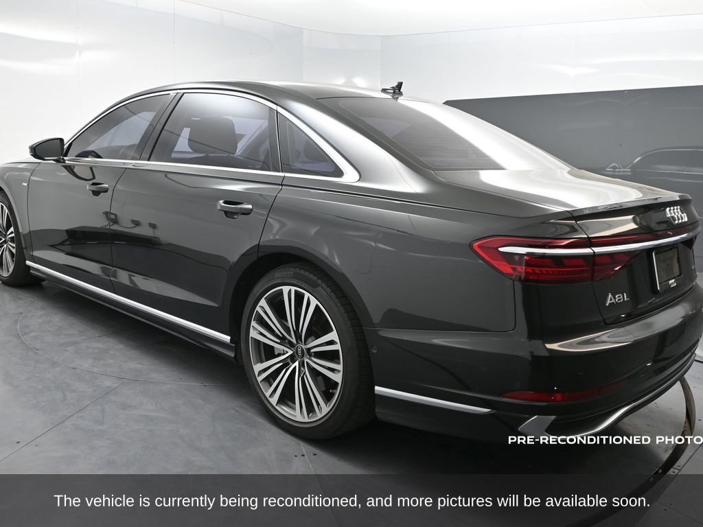 2022 Audi A8 L 55 photo 3