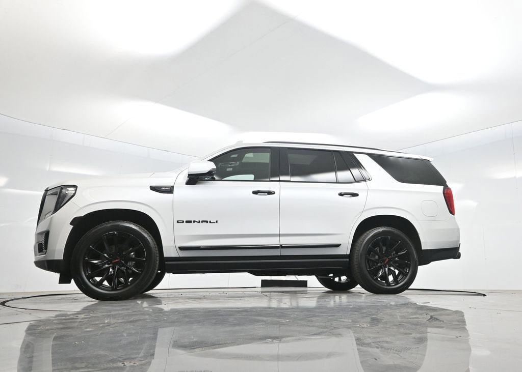 2023 GMC Yukon Denali photo 6