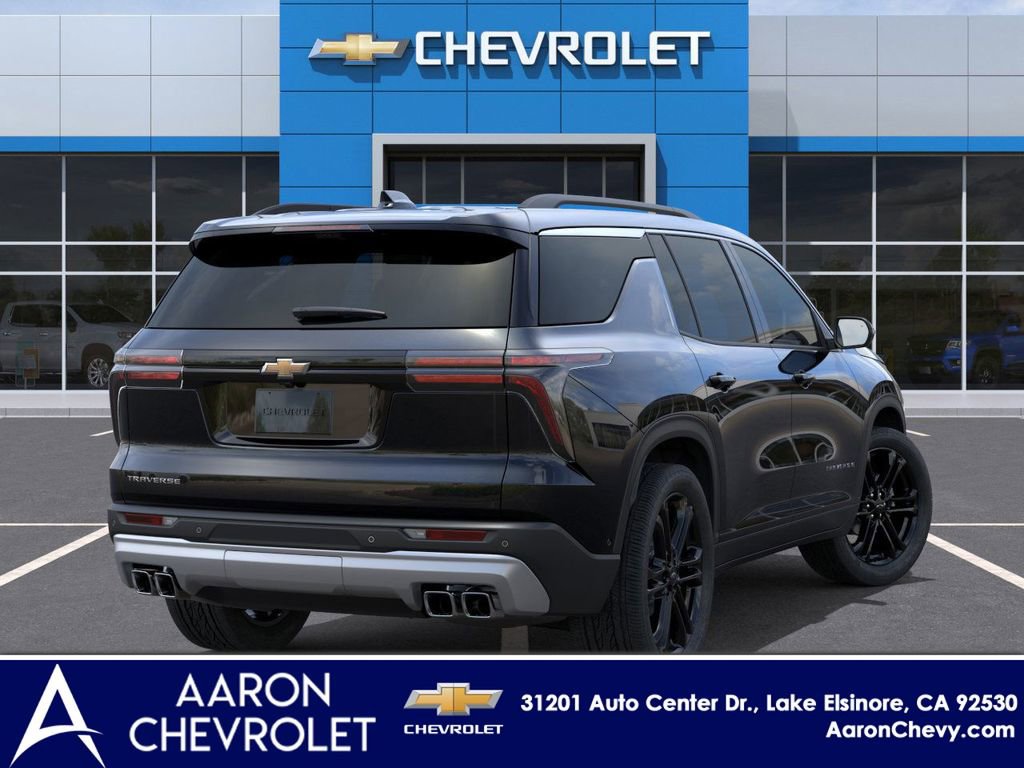 2025 Chevrolet Traverse photo 4