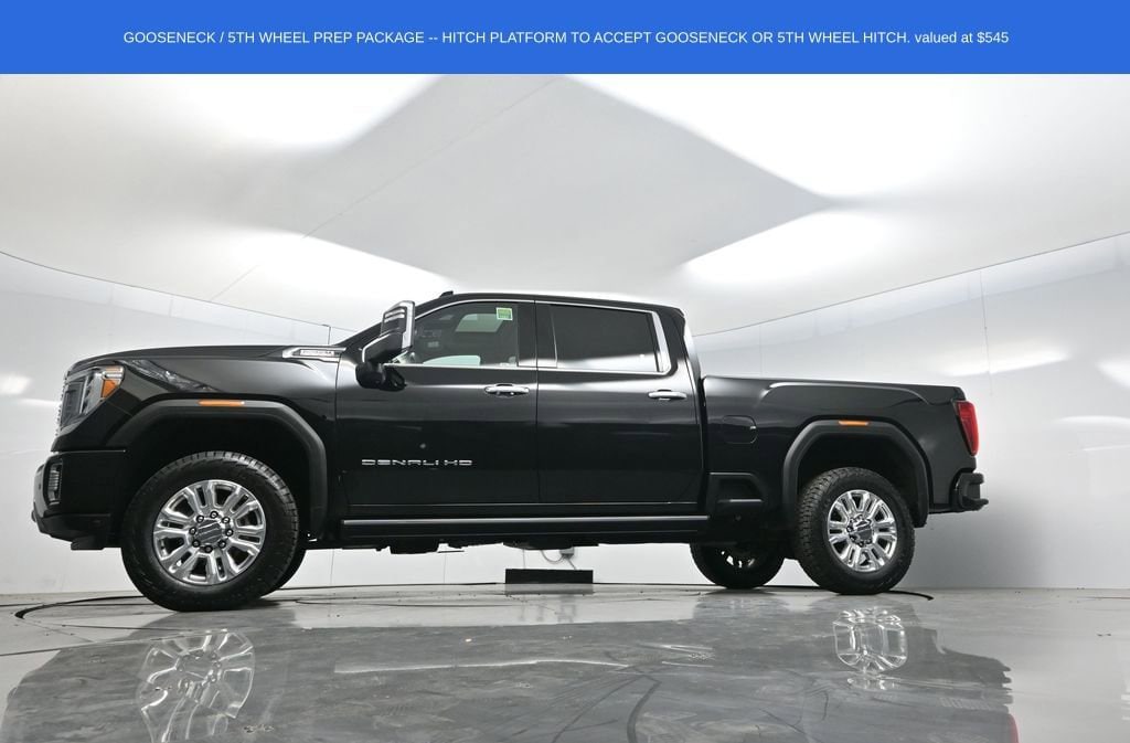2022 GMC Sierra 2500 HD Denali photo 6
