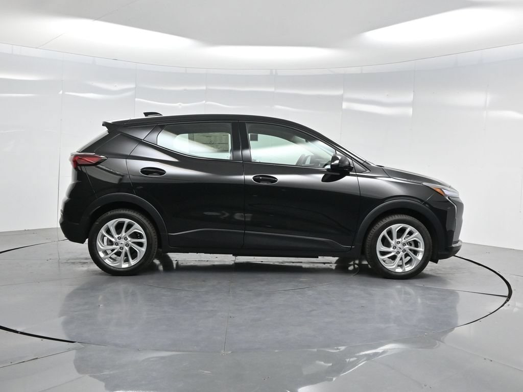 2027 Chevrolet Bolt LT - Photo 46