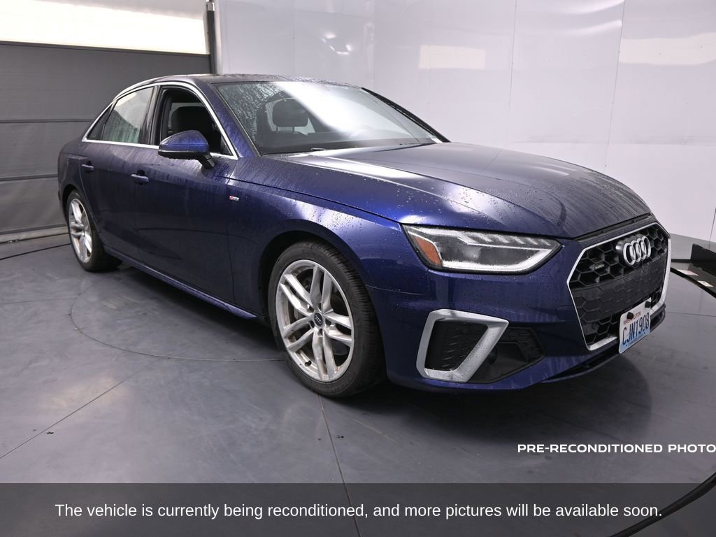 2023 Audi A4 S line Quattro Premium Plus photo 4