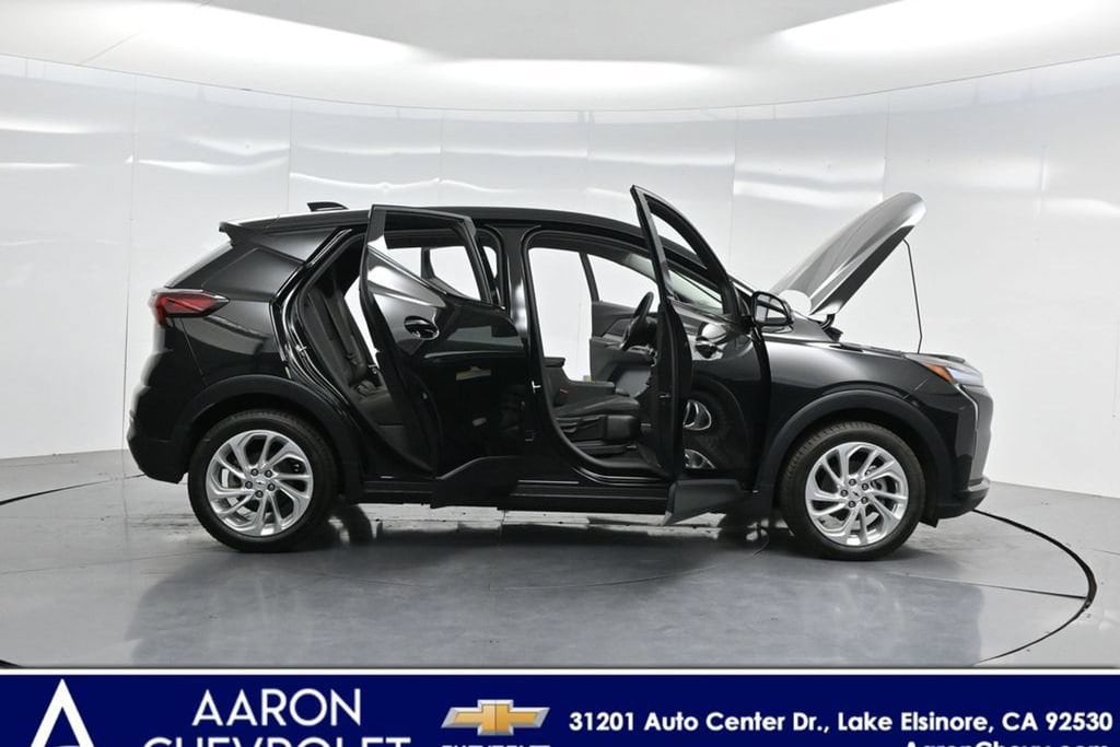 New 2027 Chevrolet Bolt LT SUV