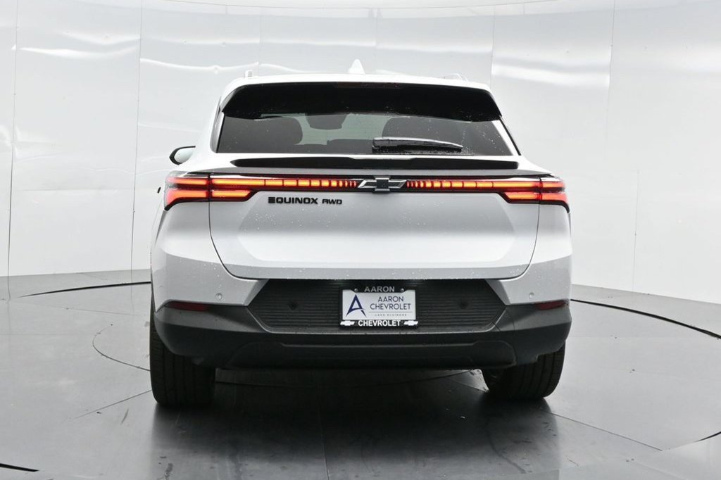 2026 Chevrolet Equinox EV 2LT - Photo 7