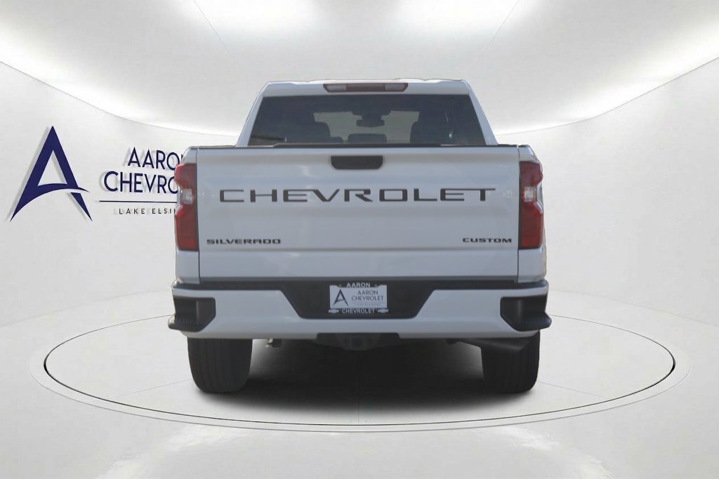 2026 Chevrolet Silverado 1500 Custom - Photo 5