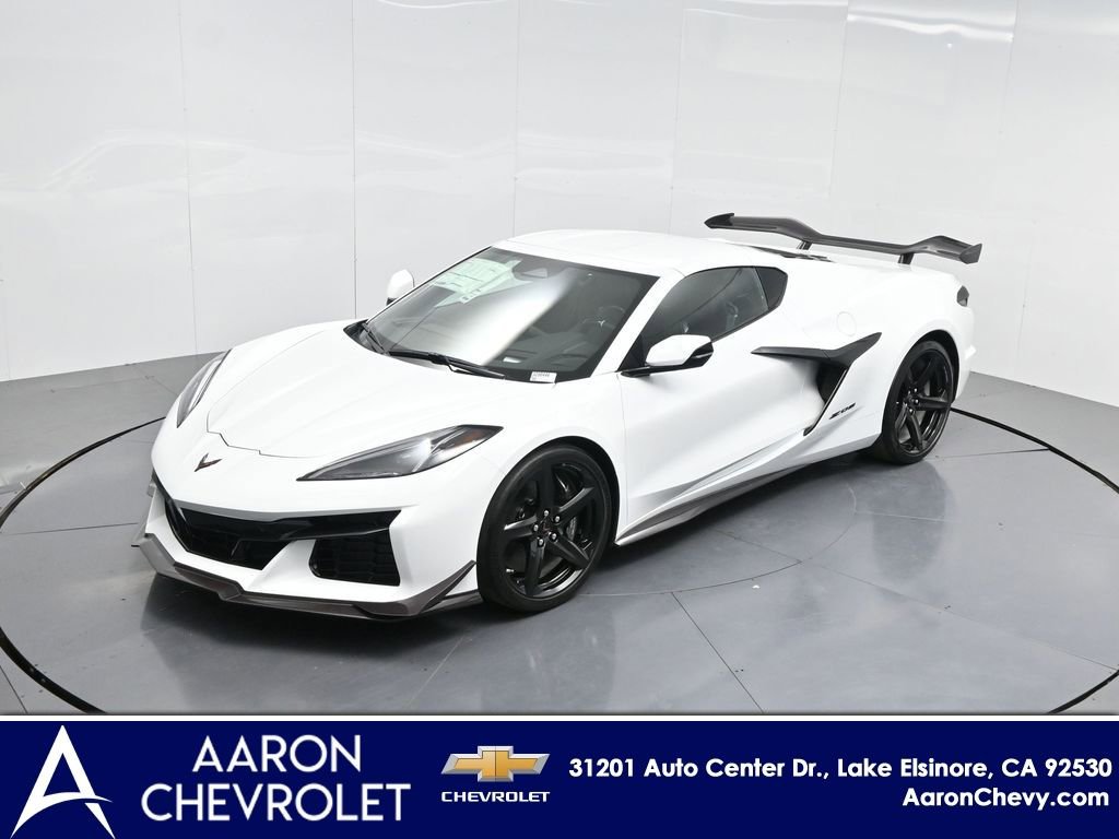 2025 Chevrolet Corvette 3LZ - Photo 33