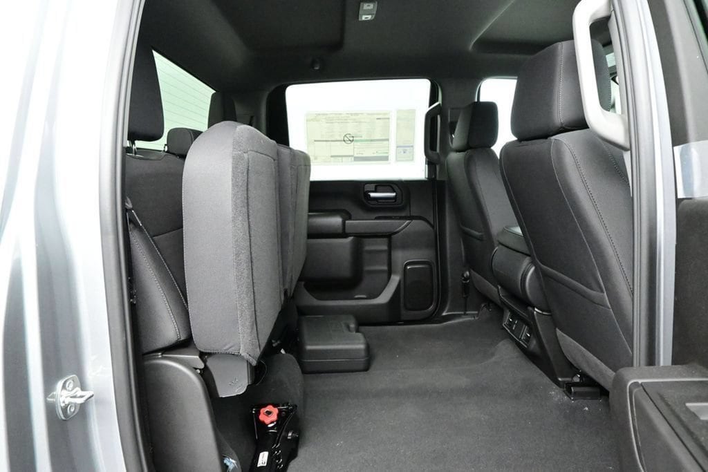 2026 Chevrolet Silverado 2500 HD Custom - Photo 39