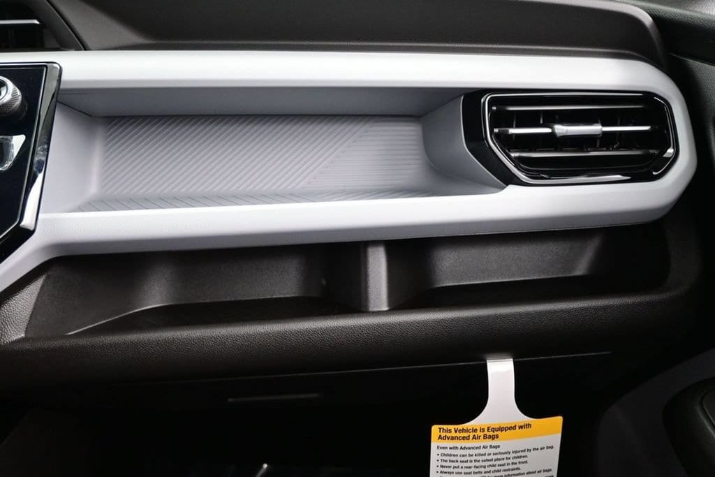 2027 Chevrolet Bolt LT - Photo 32