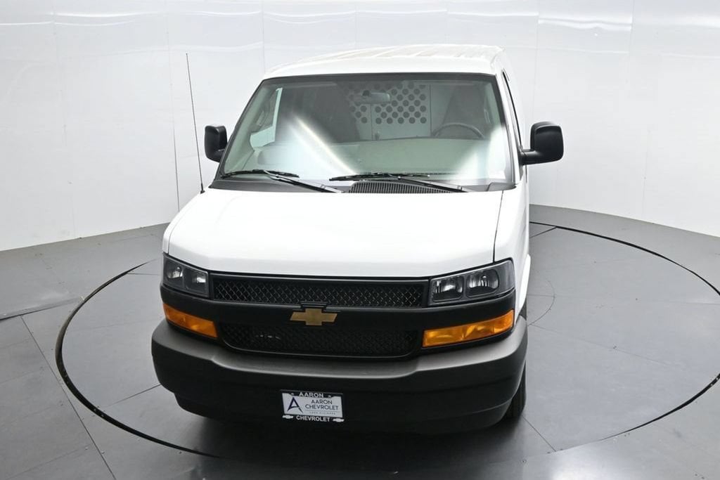 2026 Chevrolet Express Cargo Work Van - Photo 49