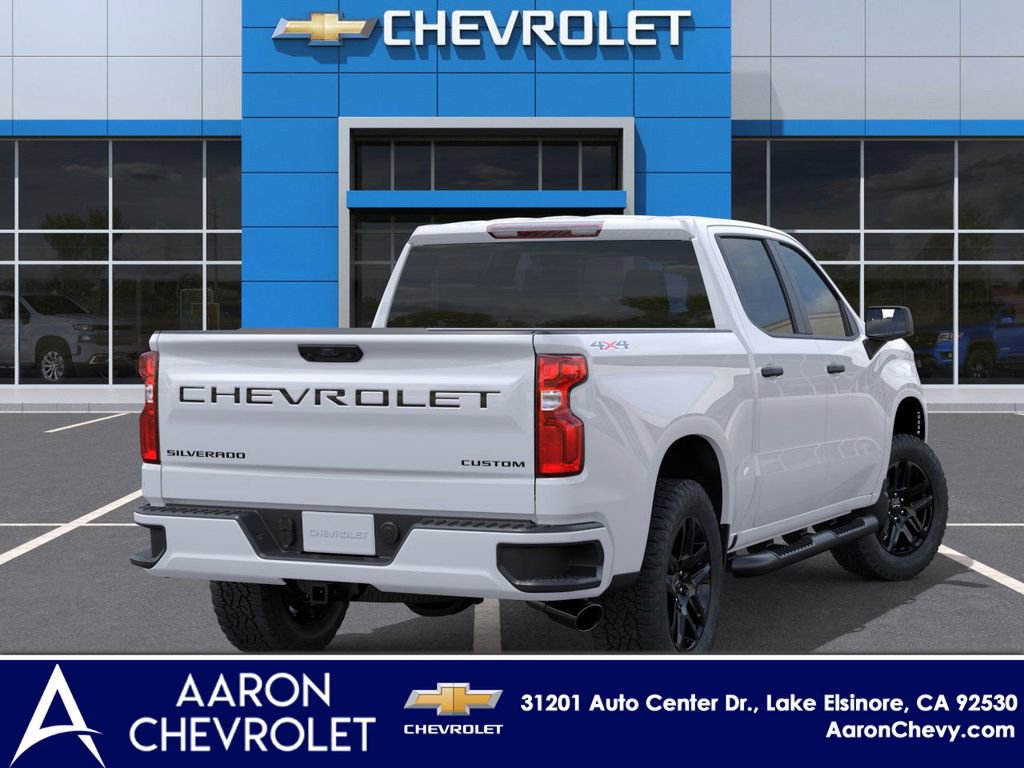 2026 Chevrolet Silverado 1500 Custom photo 4