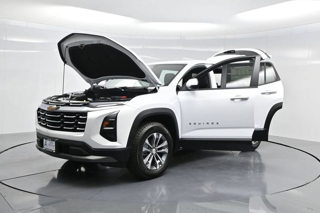 2026 Chevrolet Equinox LT - Photo 34