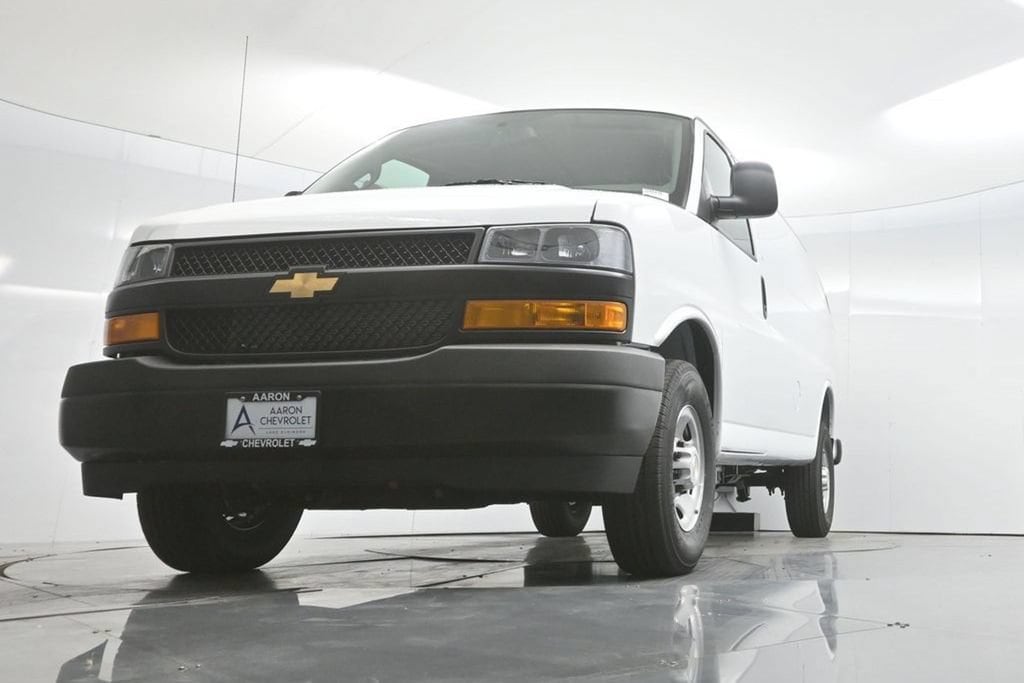 2026 Chevrolet Express Cargo Work Van - Photo 55