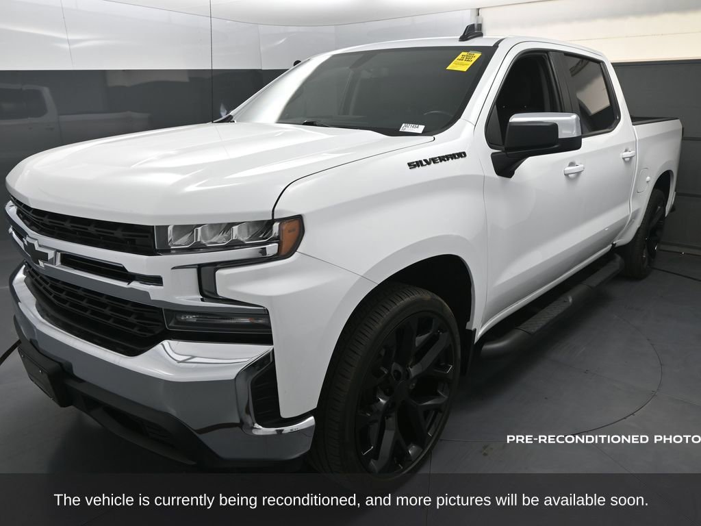 2020 Chevrolet Silverado 1500 LT photo 3