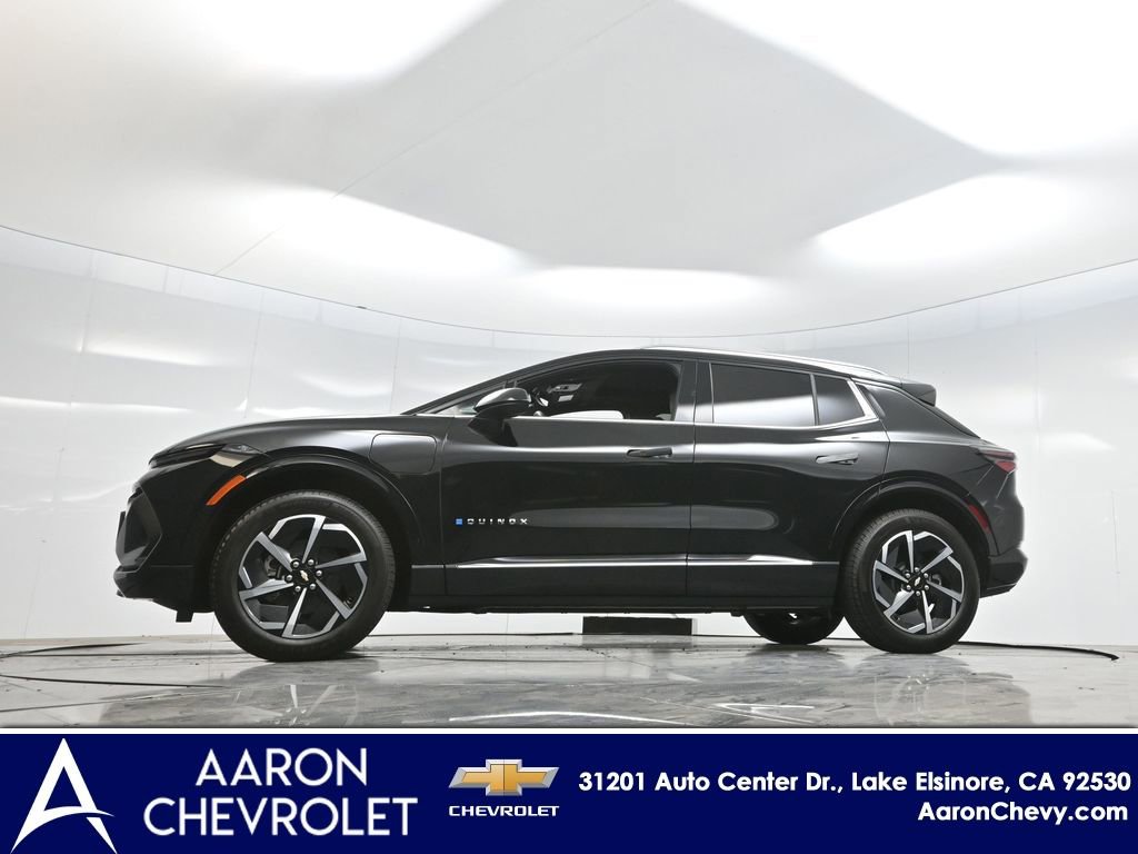 2025 Chevrolet Equinox EV LT photo 5