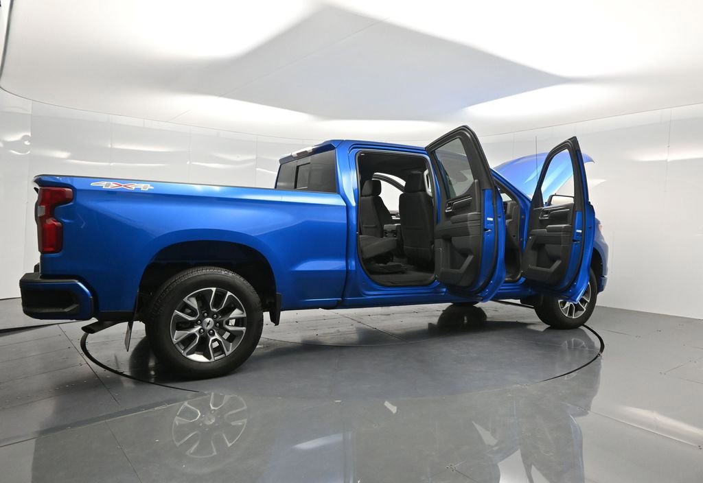 2023 Chevrolet Silverado 1500 RST photo 4