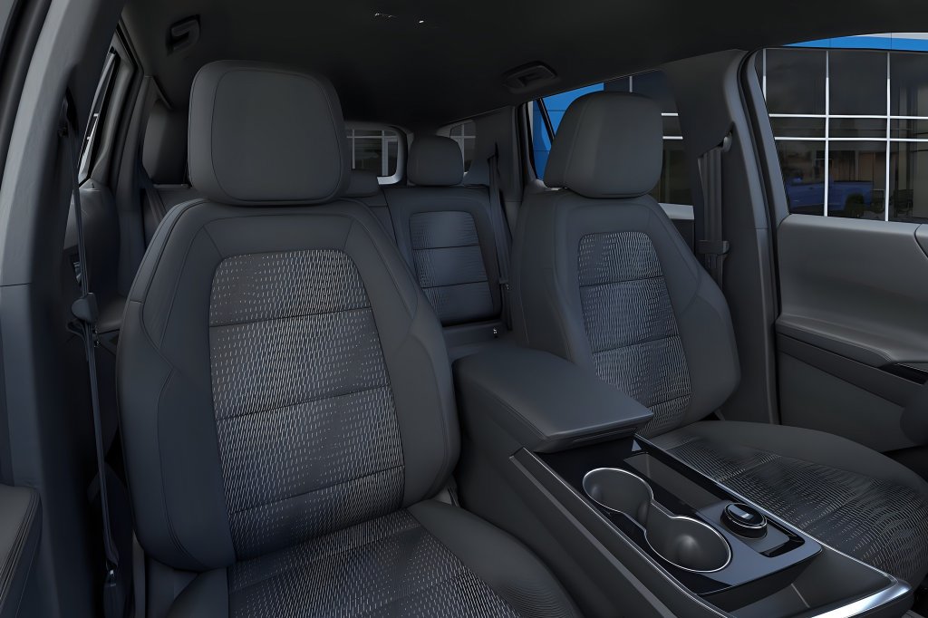 2027 Chevrolet Equinox LT - Photo 18