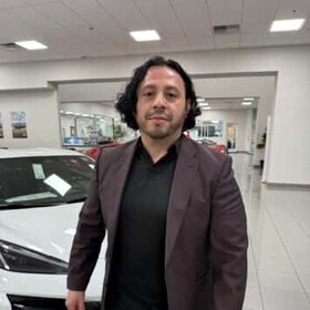 Staff member Marvin Rojas from ID_251c5b