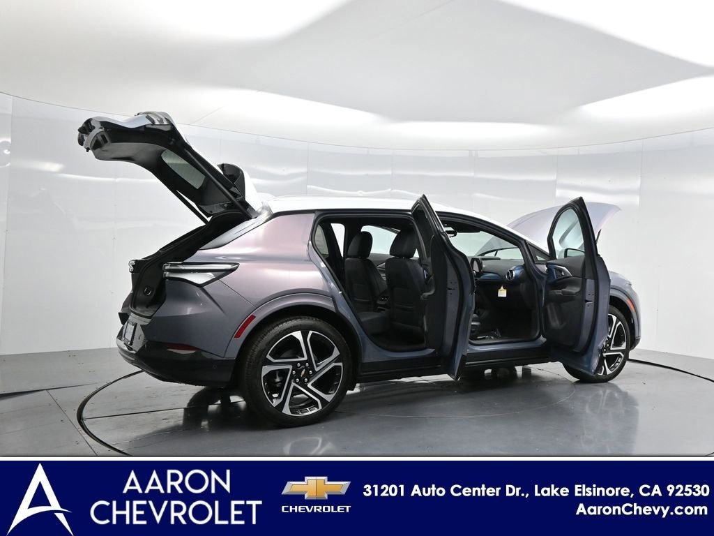 New 2025 Chevrolet Equinox EV LT SUV