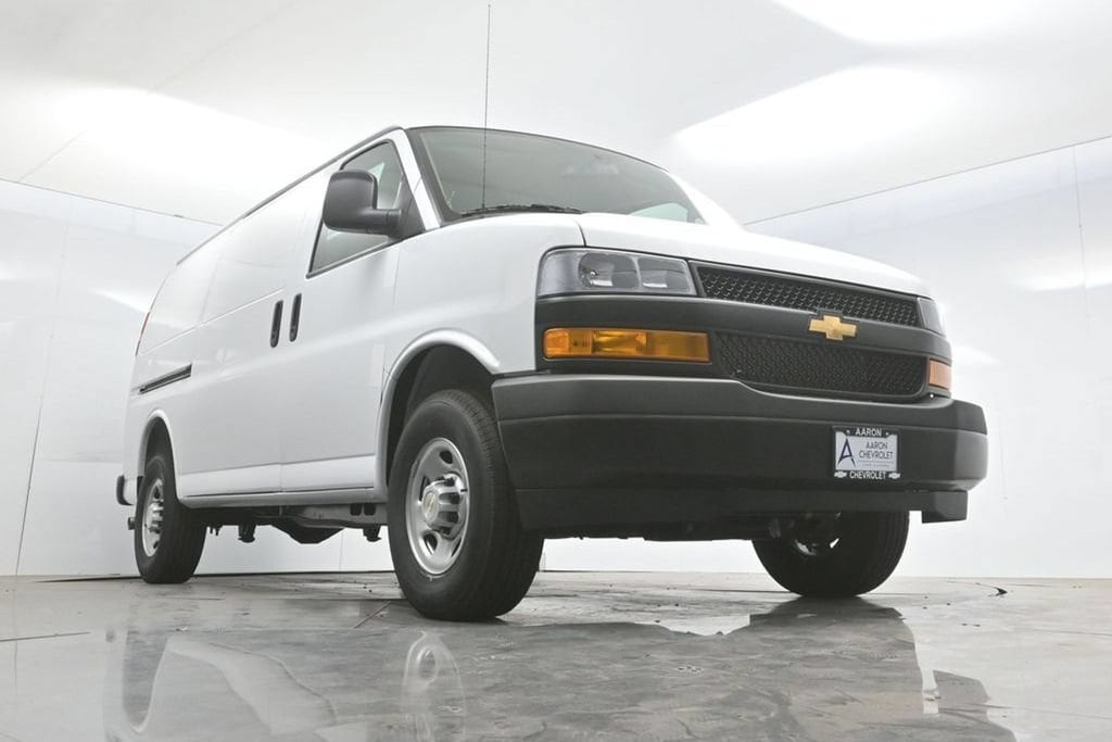 2026 Chevrolet Express Cargo Work Van - Photo 61