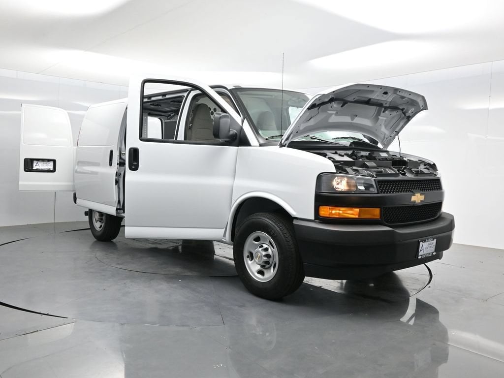 2026 Chevrolet Express Cargo Work Van - Photo 48