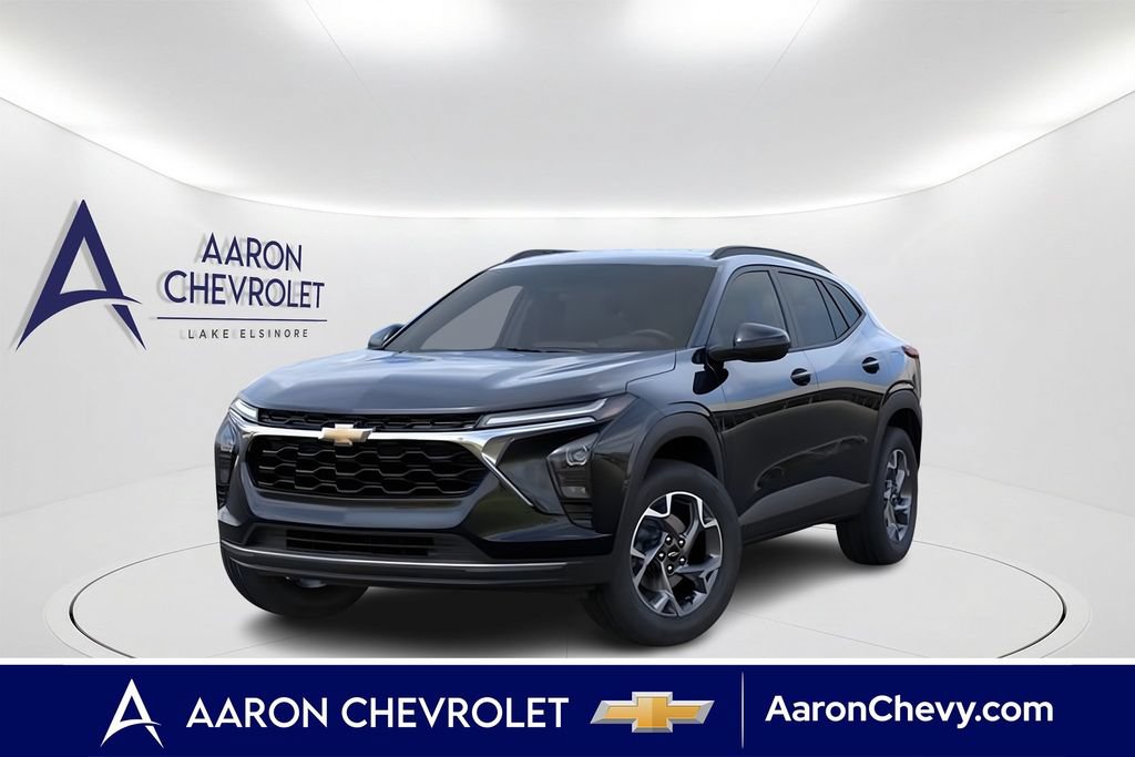 2026 Chevrolet Trax LT — photo 1 of 24