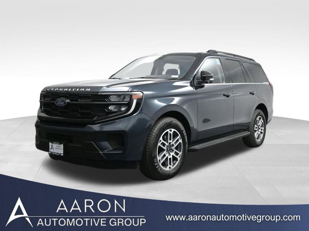 Used 2025 Ford Expedition Active SUV