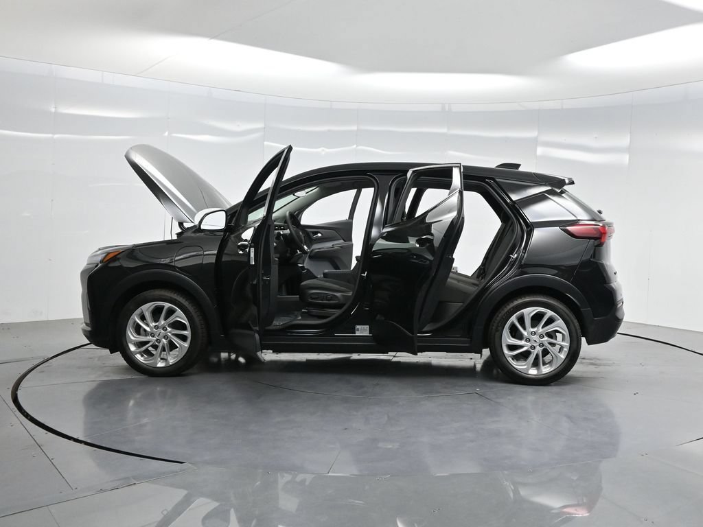 2027 Chevrolet Bolt LT - Photo 55