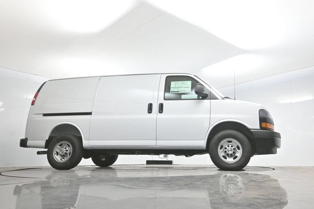 2026 Chevrolet Express Cargo Work Van - Photo 62