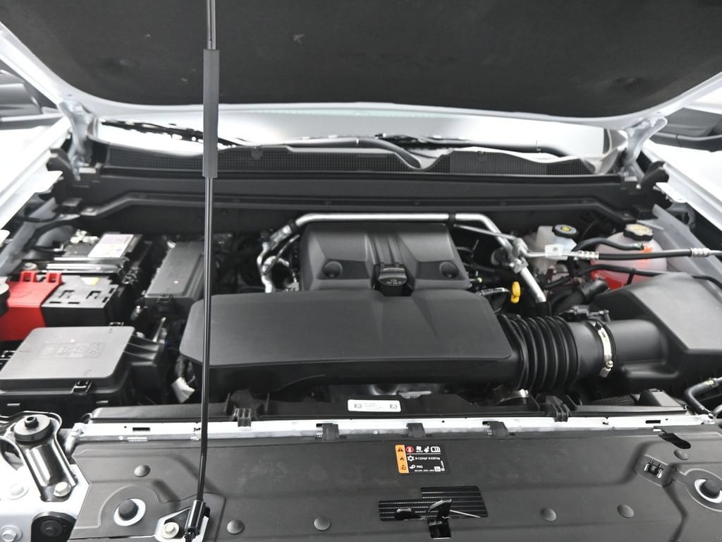 2025 Chevrolet Colorado Z71 - Photo 25