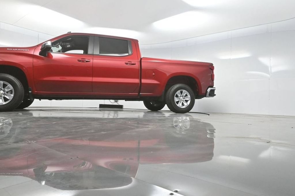 2024 Chevrolet Silverado 1500 LT - Photo 7