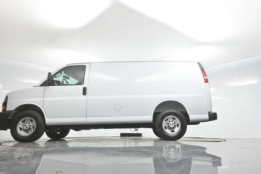 2026 Chevrolet Express Cargo Work Van - Photo 68