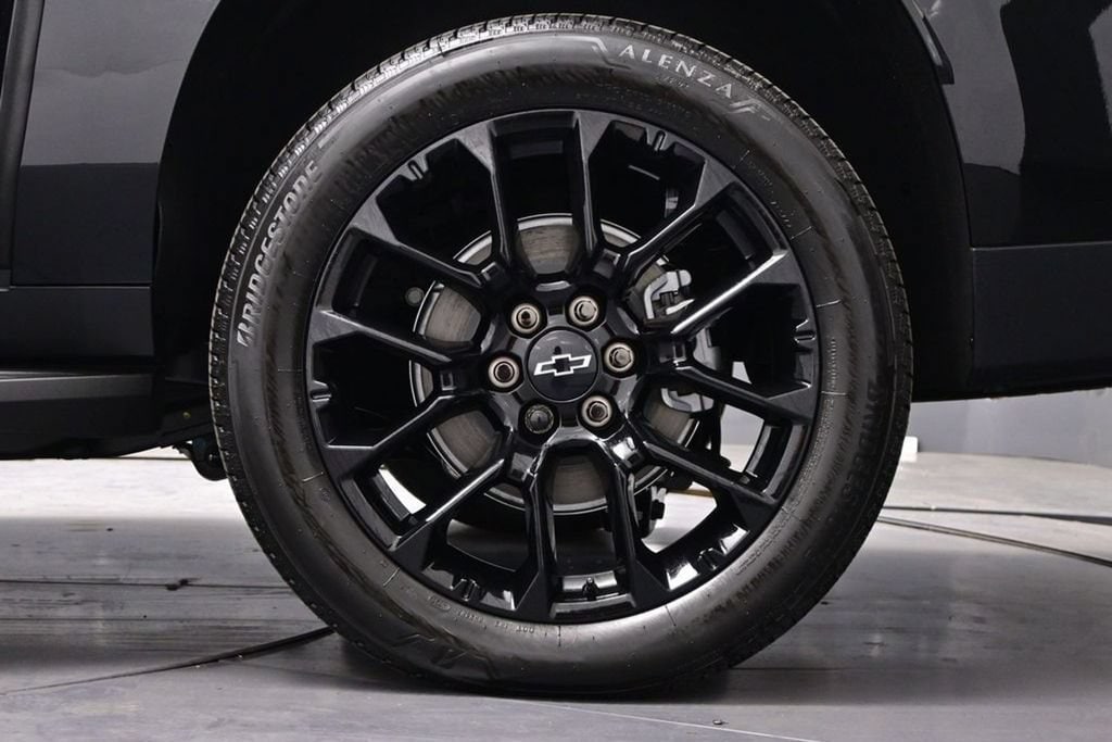 2026 Chevrolet Suburban Premier - Photo 49