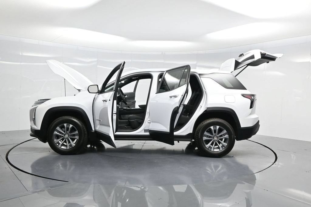 2026 Chevrolet Equinox LT - Photo 40