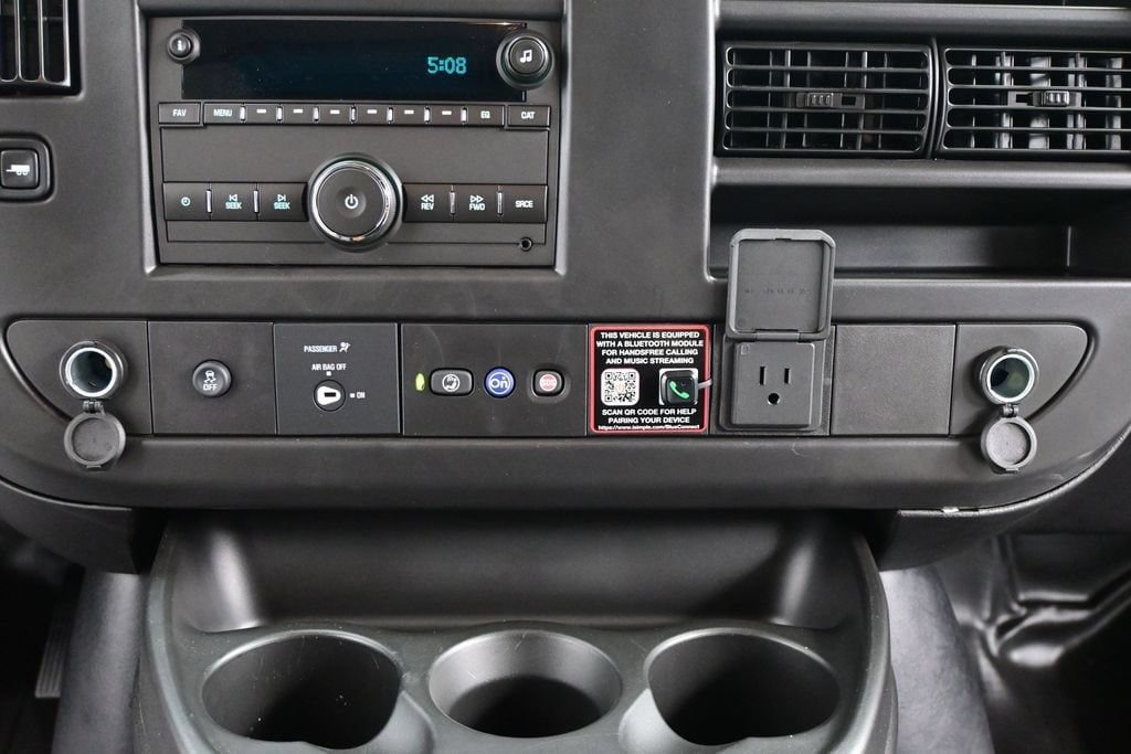 2026 Chevrolet Express Cargo Work Van - Photo 23